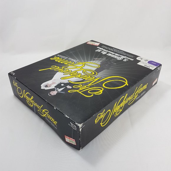 The Newlywed Game Deluxe Edition with Bonus DVD 2 Games in 1 Sony Pictures 2010 - Picture 3 of 14
